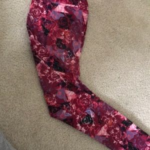 LuLaRoe Funky Flower Leggings